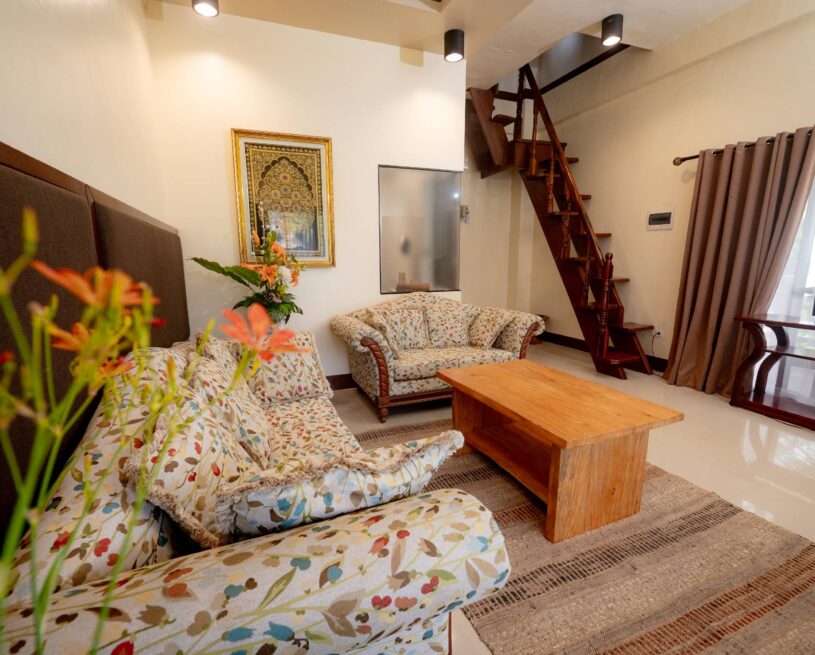 LaYao Executive Suite